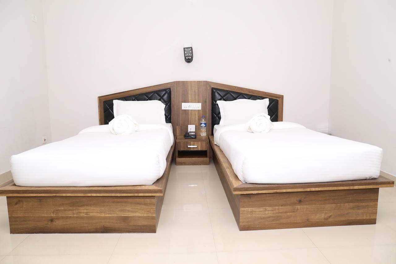 Hotel Europa Inn Dimāpur 外观 照片